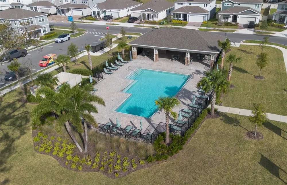 3987 MEANDERING BAY DRIVE Apopka, FL 32712
