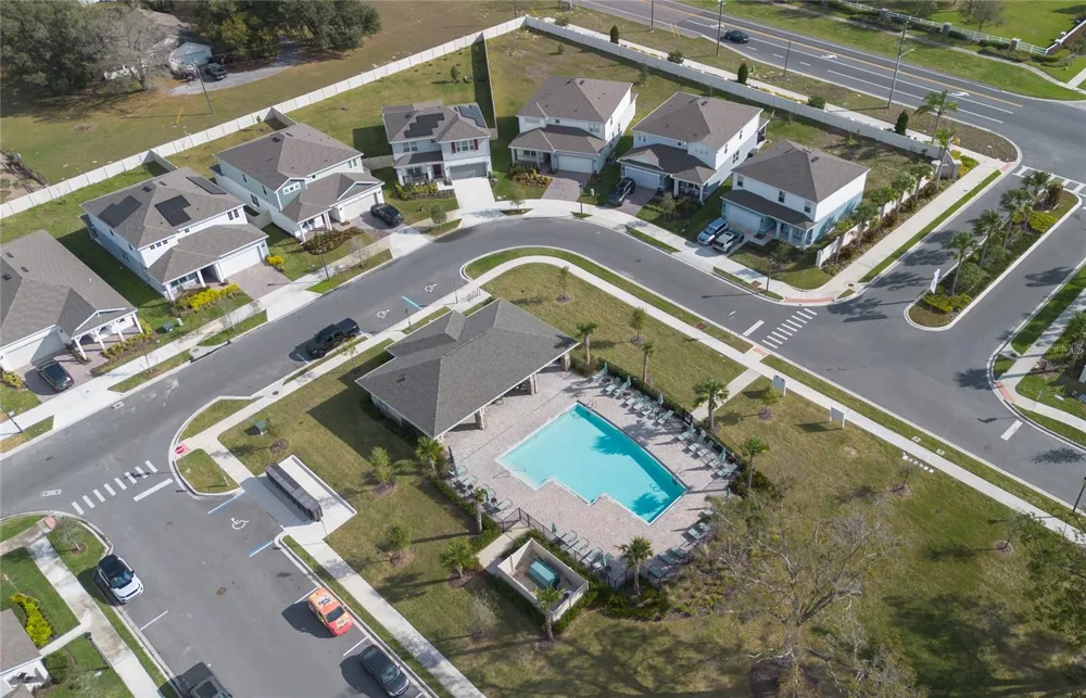 3987 MEANDERING BAY DRIVE Apopka, FL 32712