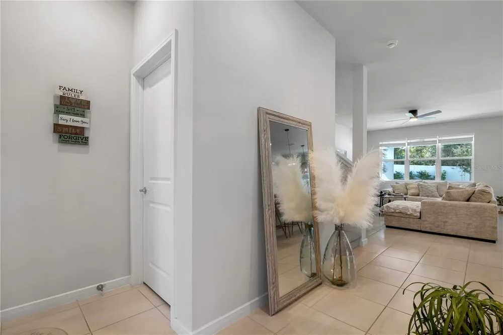3987 MEANDERING BAY DRIVE Apopka, FL 32712