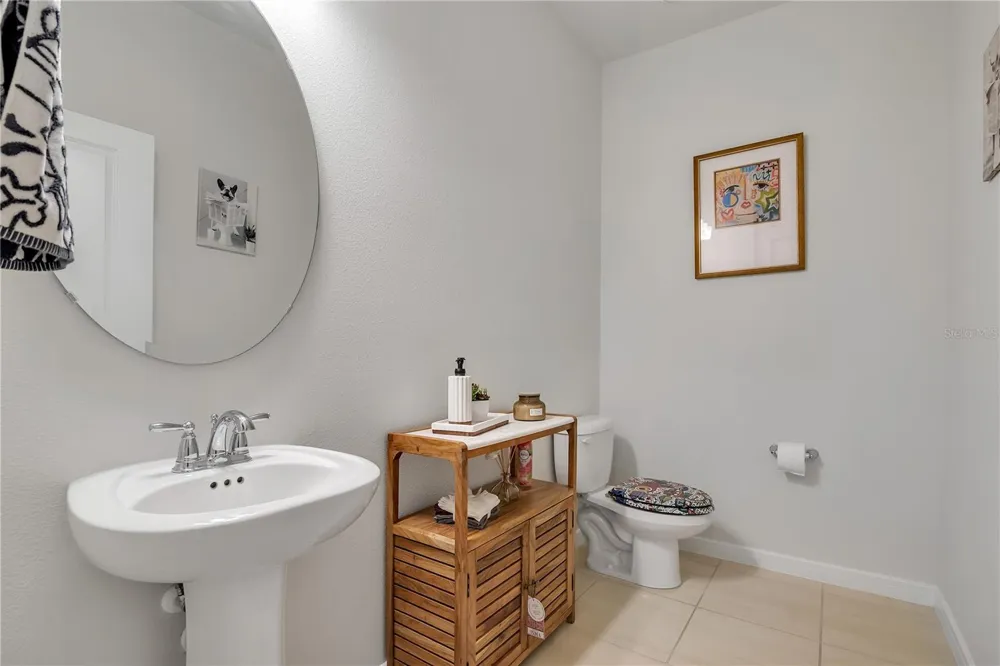 3987 MEANDERING BAY DRIVE Apopka, FL 32712