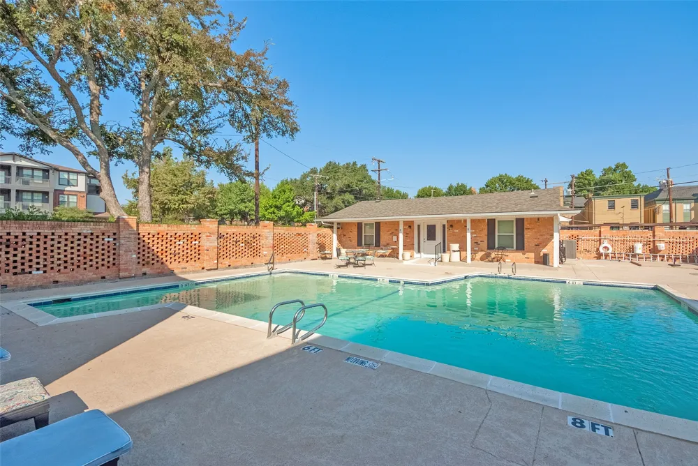 4709 Skillman Street #B Dallas, TX 75206
