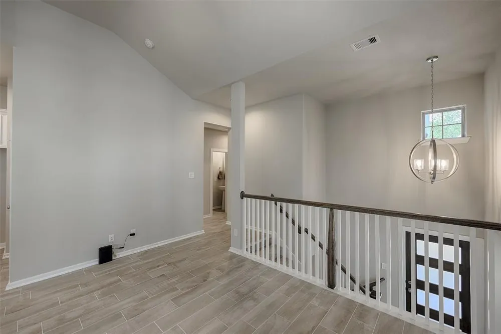 115 Handley Drive Montgomery, TX 77316