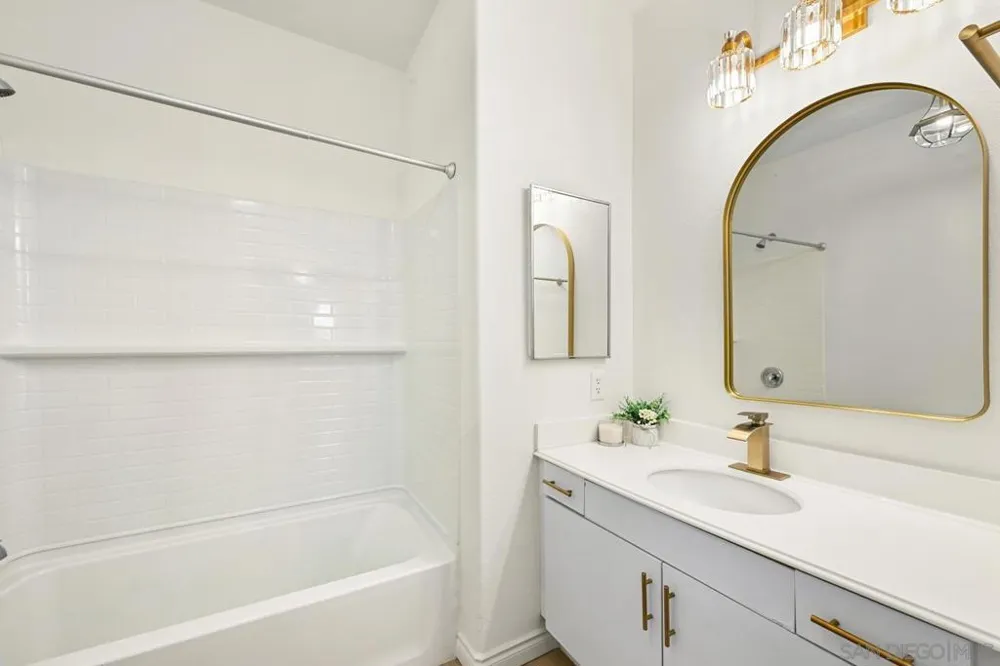 3537 Caminito El Rincon #259 San Diego, CA 92130