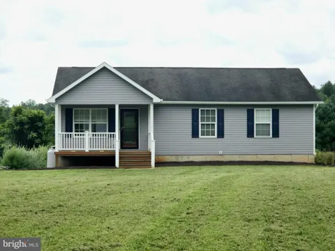 7481 TERRI LANE