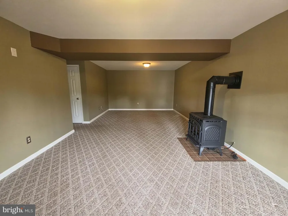 7481 TERRI LANE Rixeyville, VA 22737