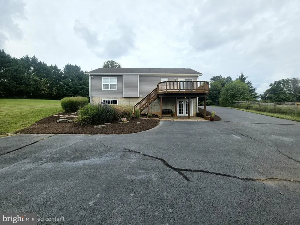 7481 TERRI LANE Rixeyville, VA 22737