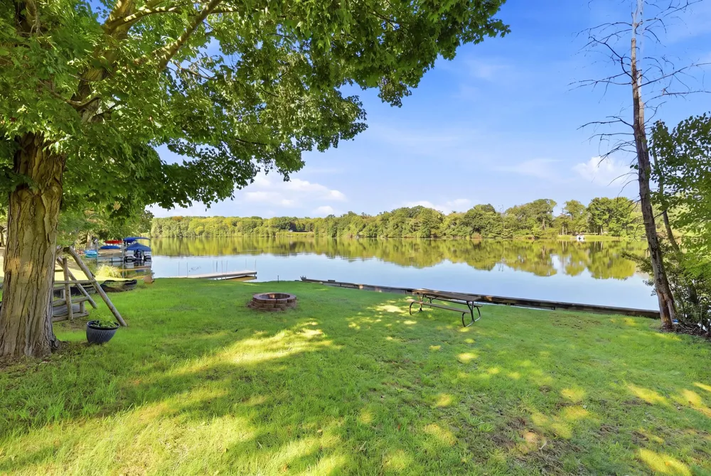 3511 Lake Allegan Drive Allegan, MI 49010