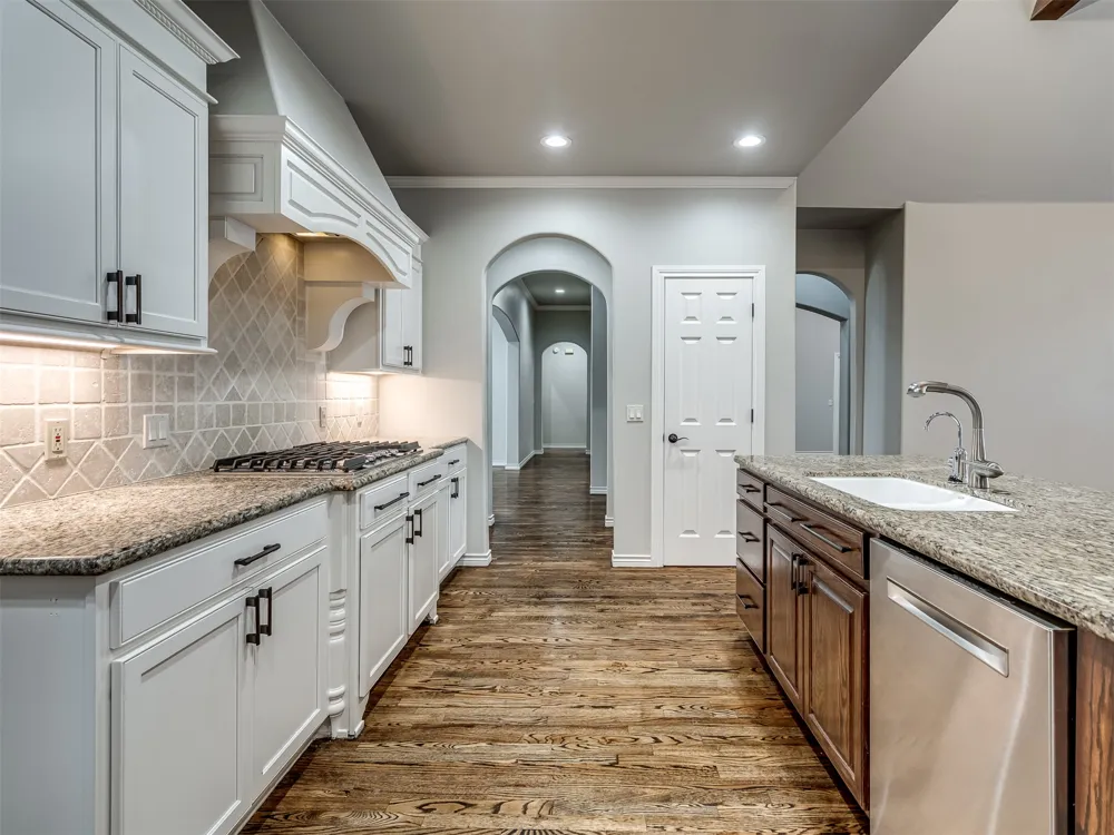 10137 S 77th EastPlace Jenks, OK 74133