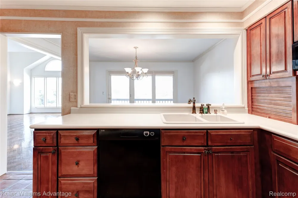 18048 Blue Heron Drive W Northville Township, MI 48168