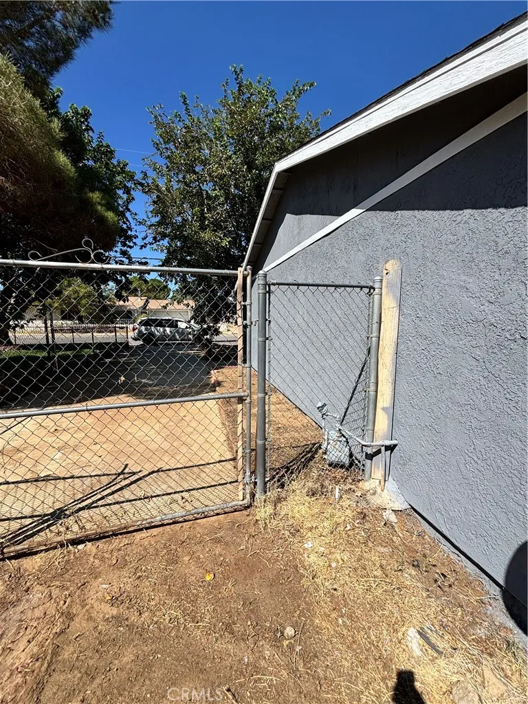 40624 166th E Lancaster, CA 93535