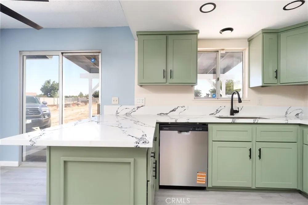 40624 166th E Lancaster, CA 93535