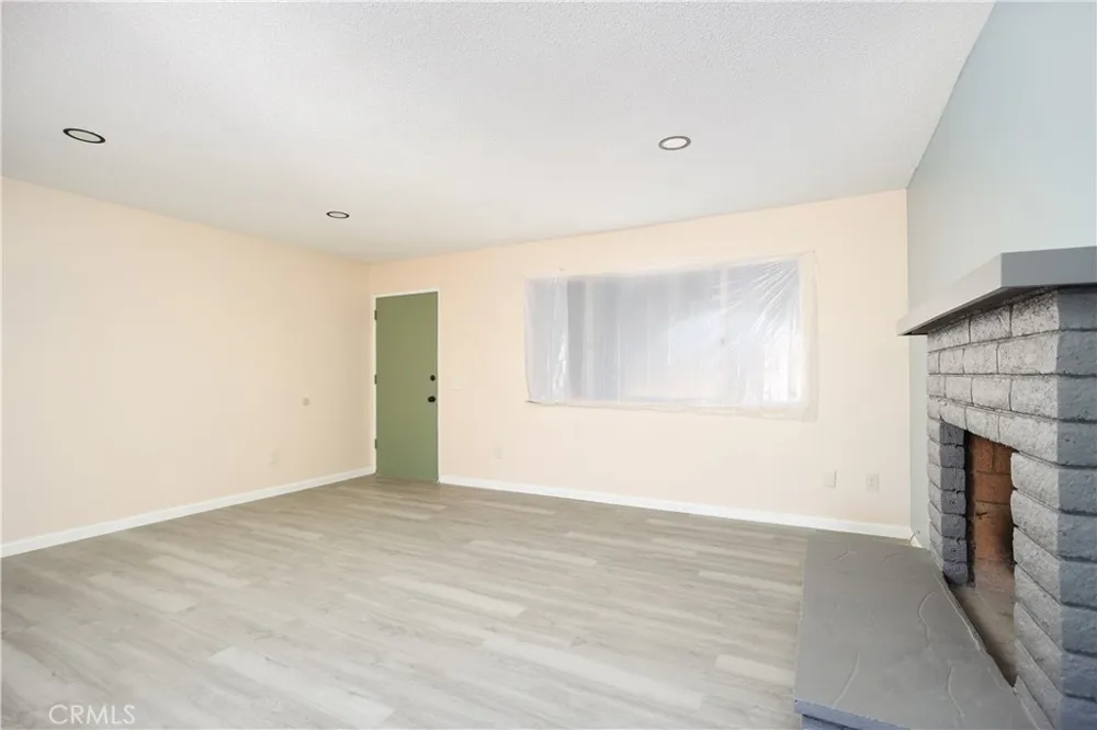 40624 166th E Lancaster, CA 93535