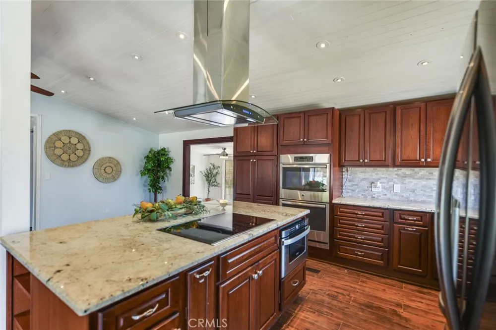 8081 Popely Pass Corona, CA 92883