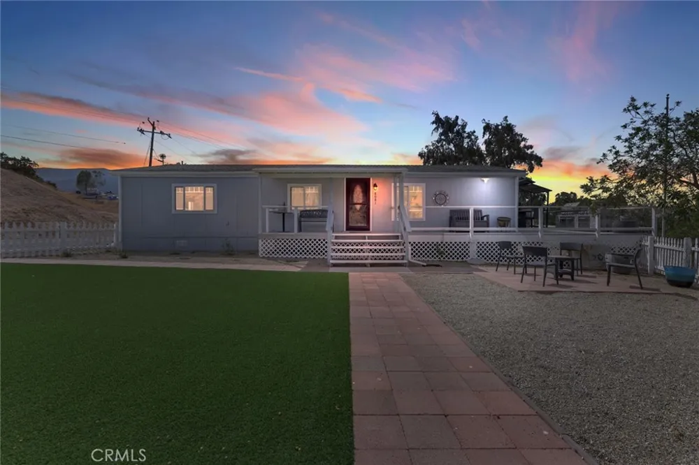 8081 Popely Pass Corona, CA 92883