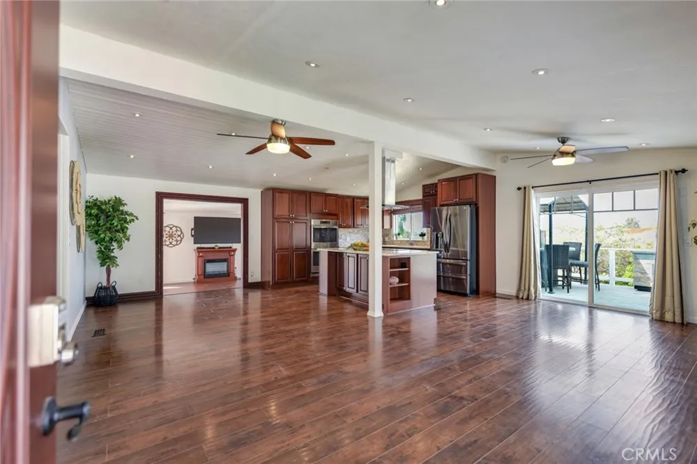 8081 Popely Pass Corona, CA 92883