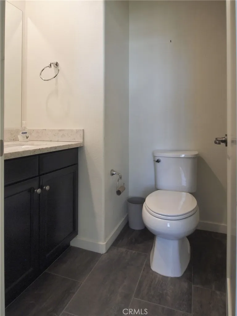 1581 E Lincoln Anaheim, CA 92805