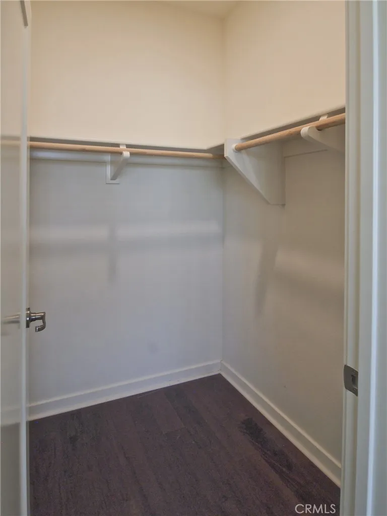 1581 E Lincoln Anaheim, CA 92805