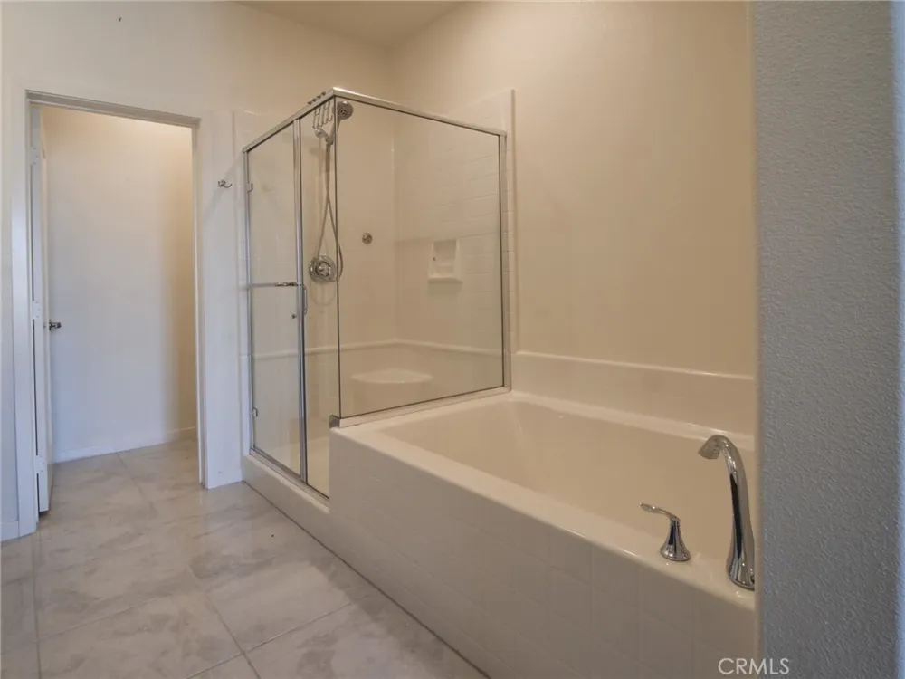 1581 E Lincoln Anaheim, CA 92805