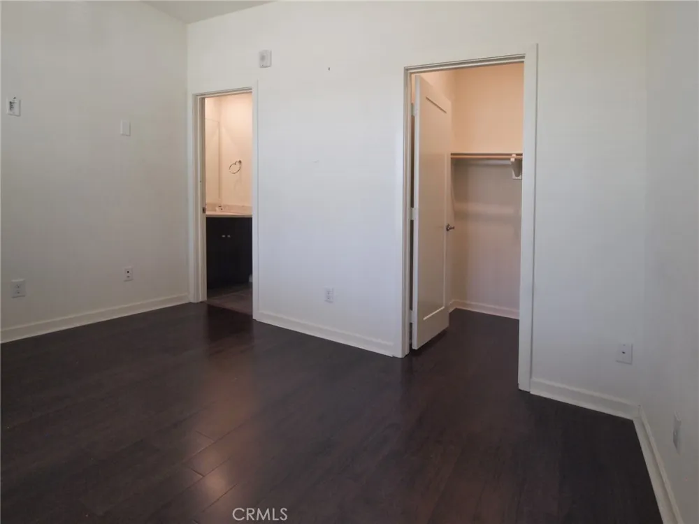 1581 E Lincoln Anaheim, CA 92805