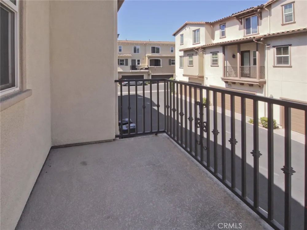 1581 E Lincoln Anaheim, CA 92805