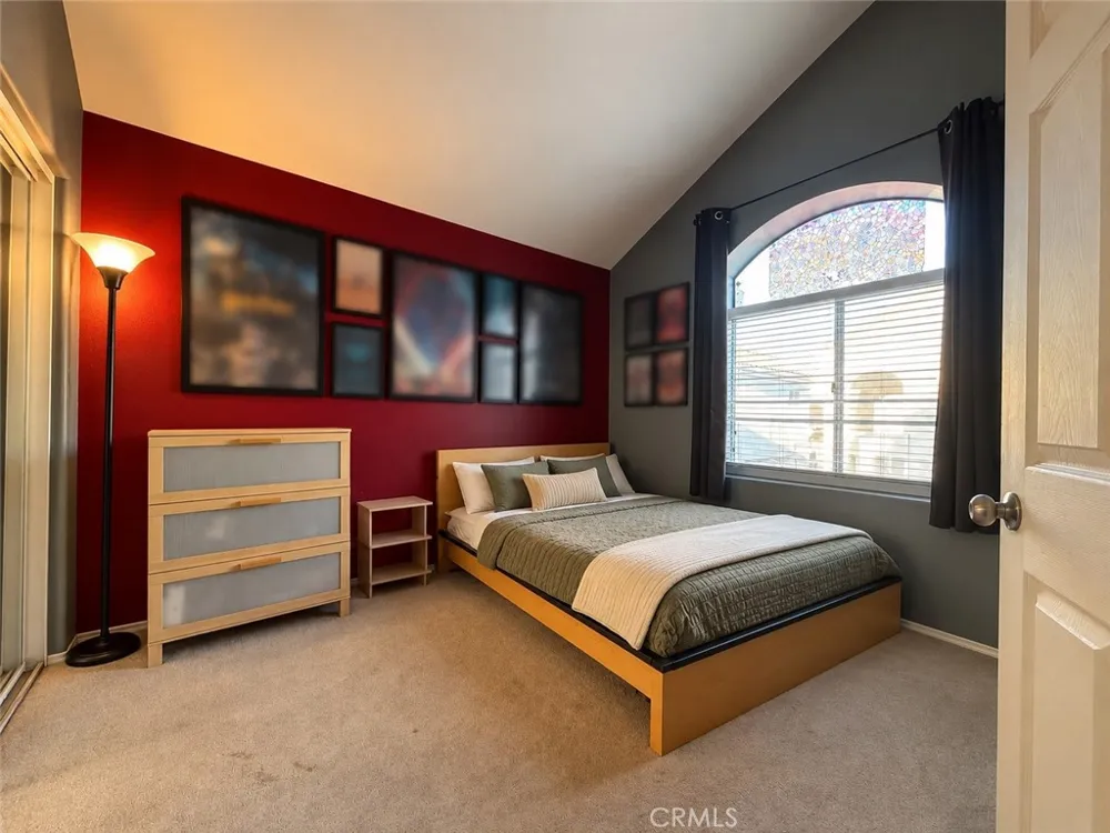 9141 Vincente Way Los Angeles, CA 91343