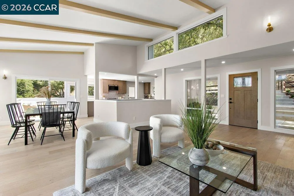 16 Sunnyside Ct Orinda, CA 94563