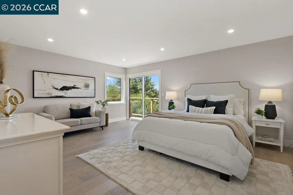 16 Sunnyside Ct Orinda, CA 94563
