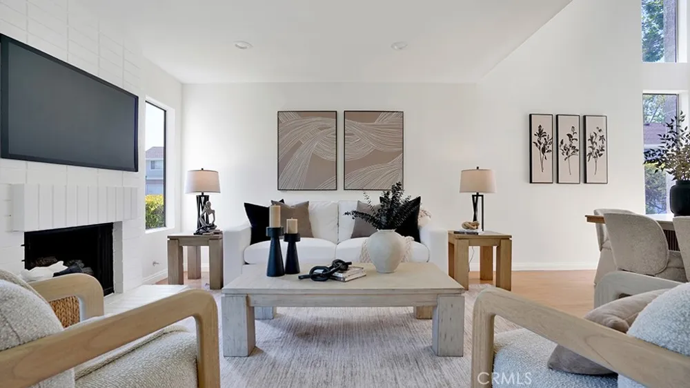 2 Sunflower Irvine, CA 92604