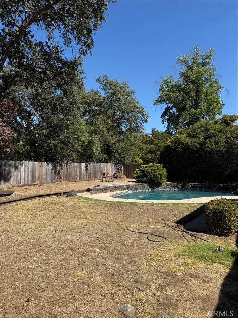 628 Vallombrosa Lane Chico, CA 95926