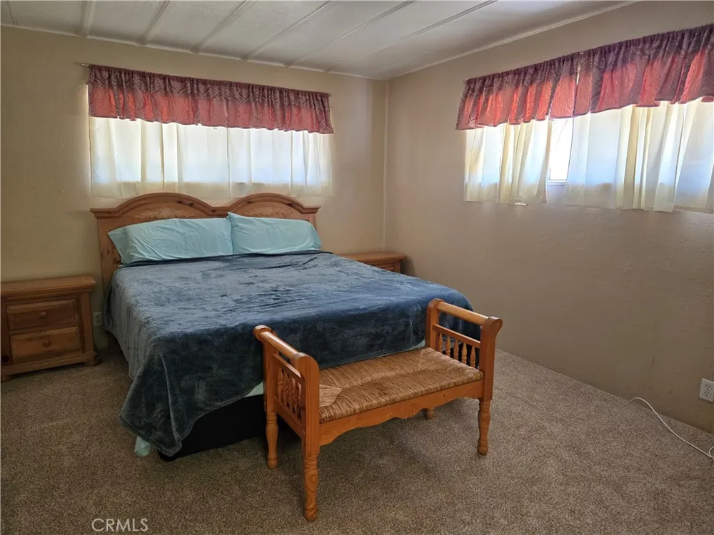 3945 Bradford #122 La Verne, CA 91750