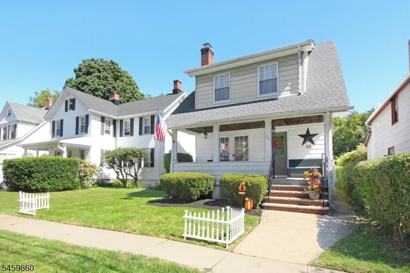 35 Essex Ave Bloomfield, NJ 07003