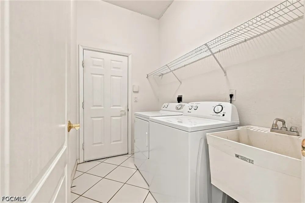 Keystone Lake Drive Cape Coral, FL 33909