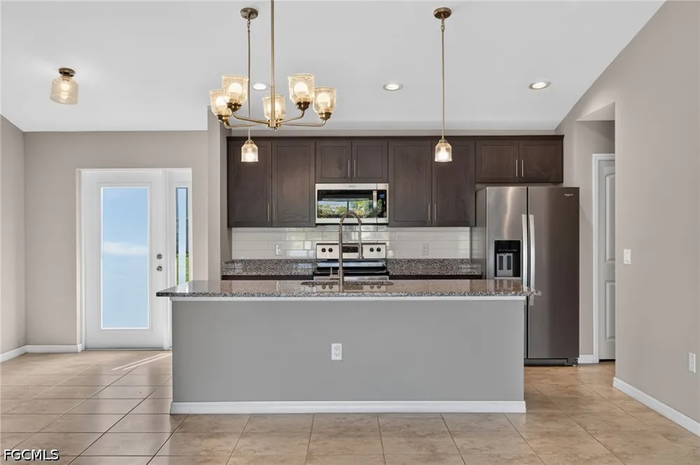 NW 6th Place Cape Coral, FL 33993