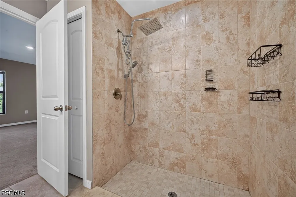 NW 6th Place Cape Coral, FL 33993