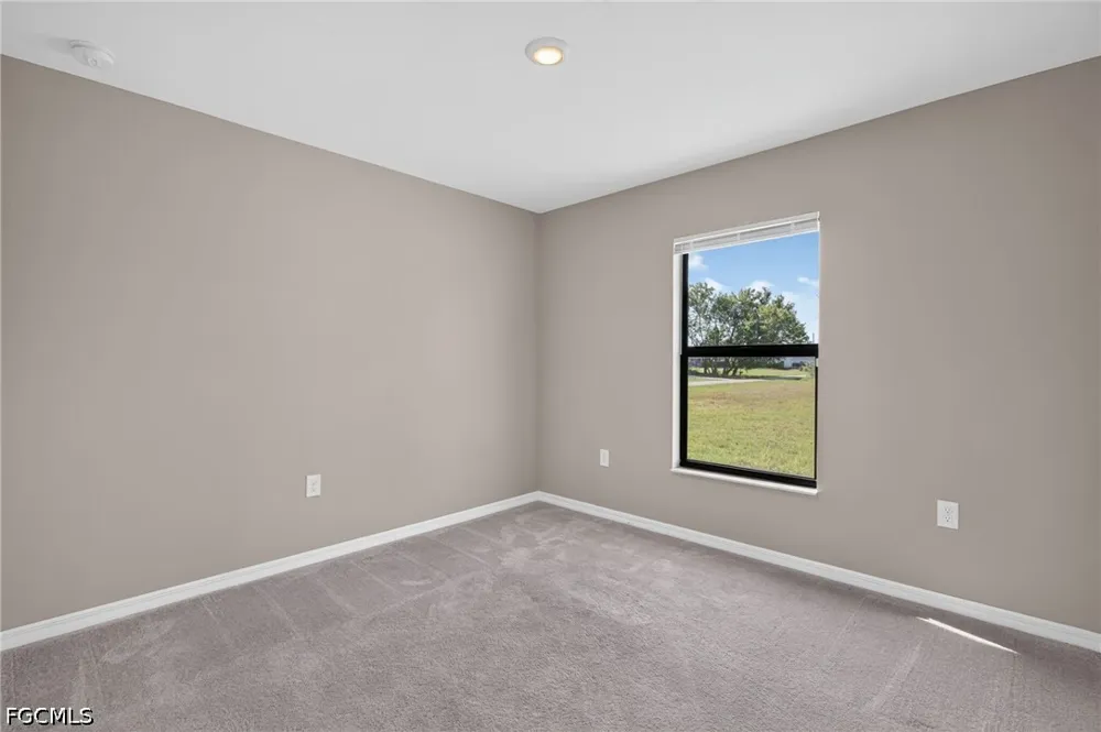 NW 6th Place Cape Coral, FL 33993