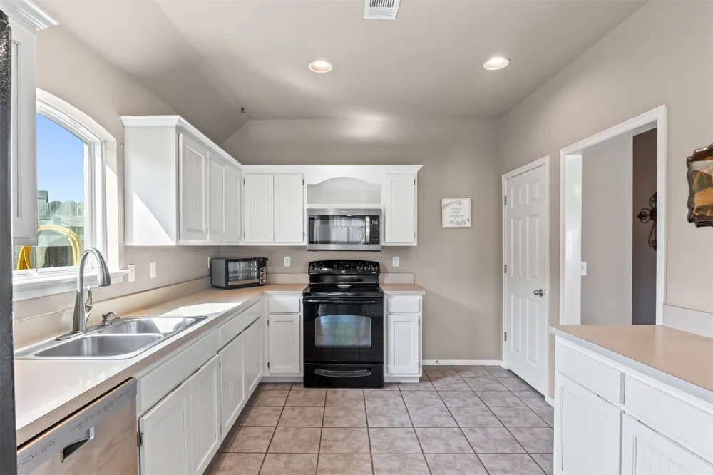 14909 E 88th Street Owasso, OK 74055