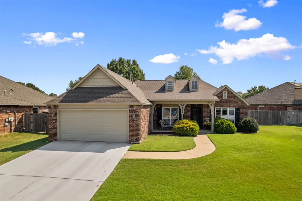 14909 E 88th Street Owasso, OK 74055