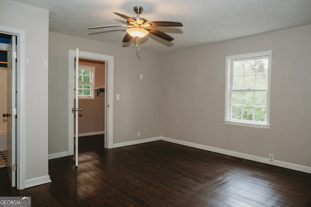 1966 River ST NE Conyers, GA 30012