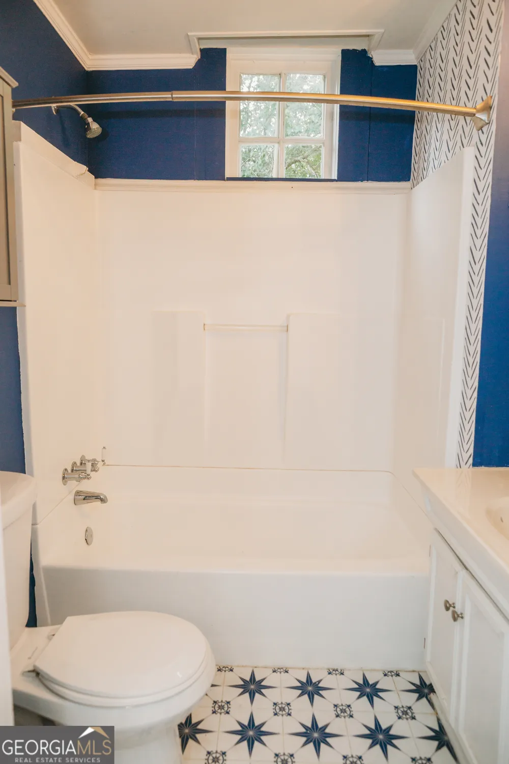 1966 River ST NE Conyers, GA 30012