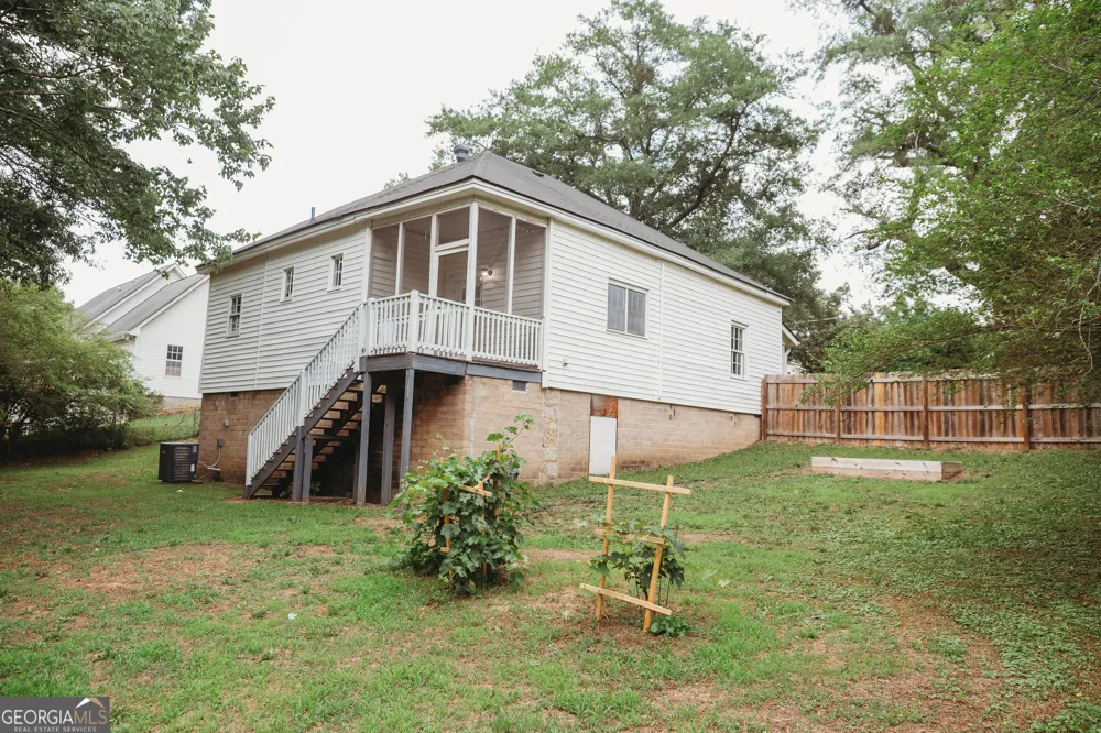 1966 River ST NE Conyers, GA 30012