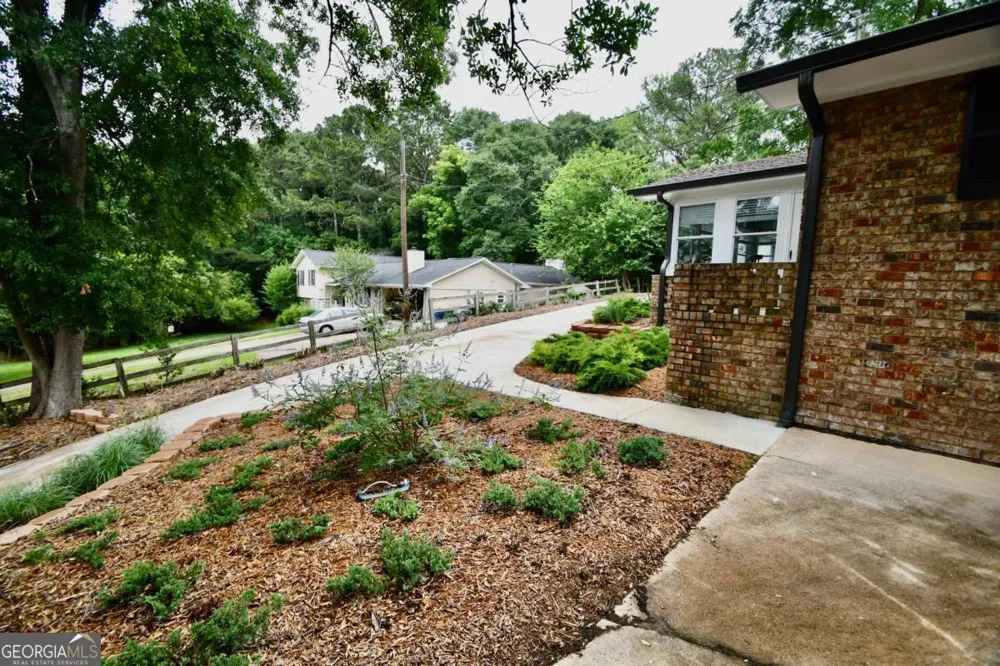 280 Valleybrook DR Athens, GA 30606