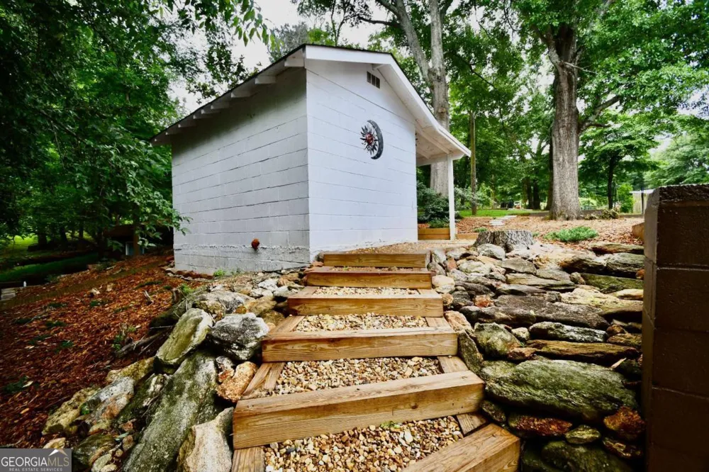 280 Valleybrook DR Athens, GA 30606