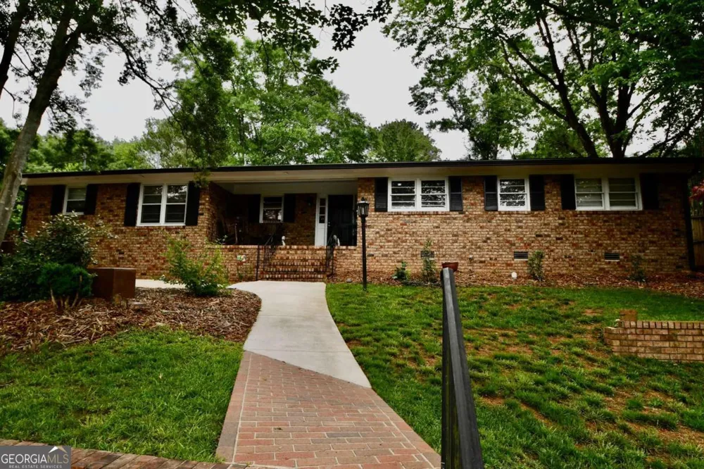 280 Valleybrook DR Athens, GA 30606