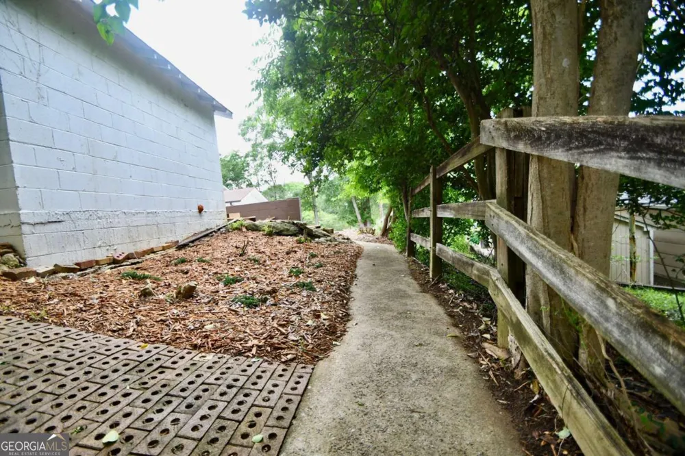 280 Valleybrook DR Athens, GA 30606