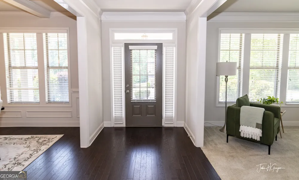 5645 Pleasant Woods DR Flowery Branch, GA 30542