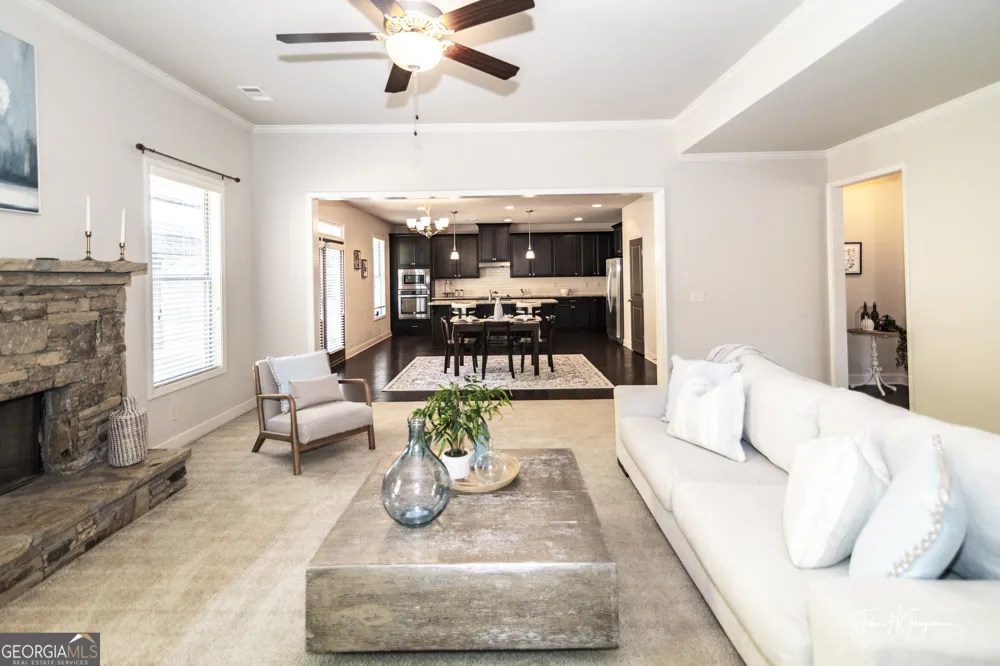 5645 Pleasant Woods DR Flowery Branch, GA 30542