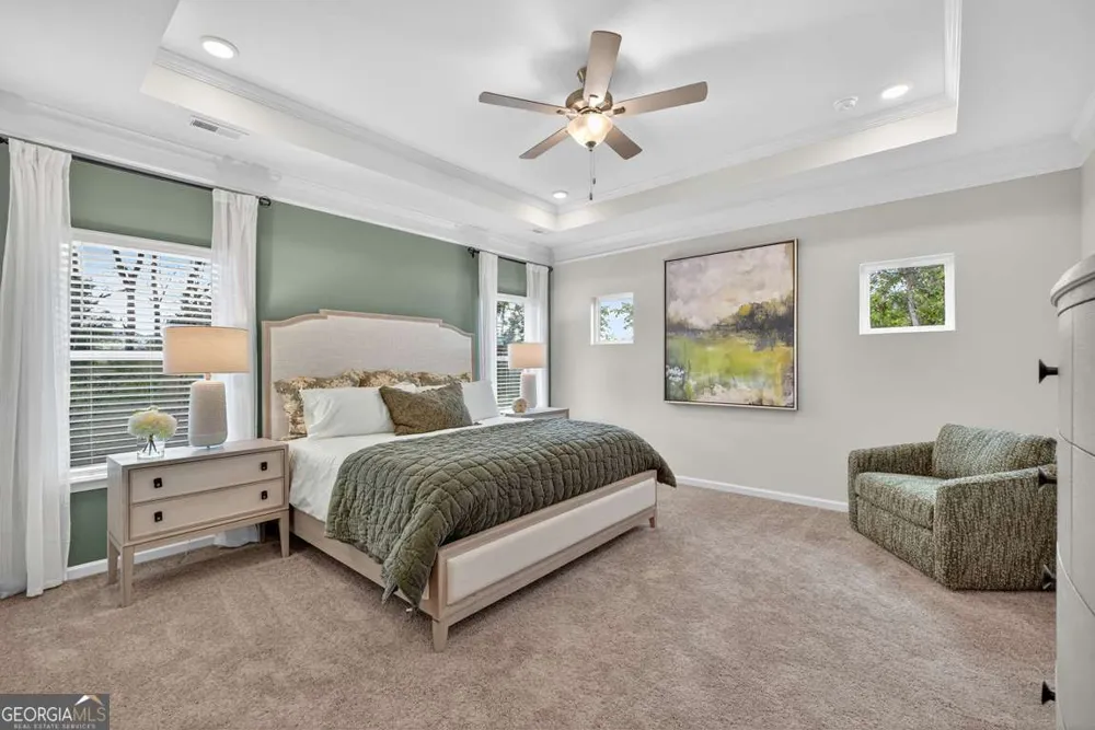 827 Crescent DR Riverdale, GA 30274