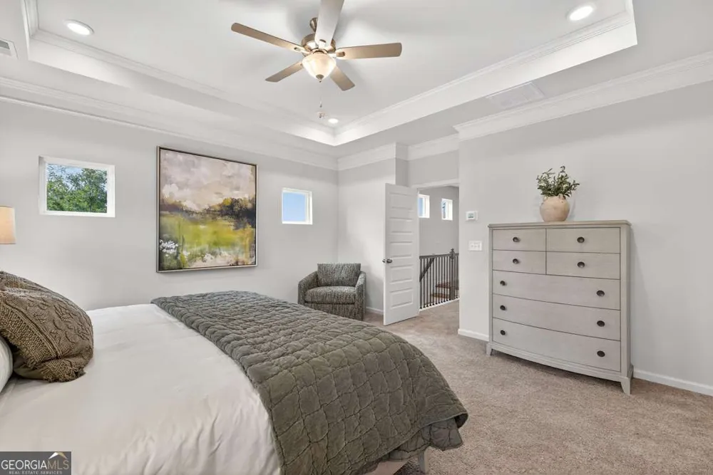 827 Crescent DR Riverdale, GA 30274