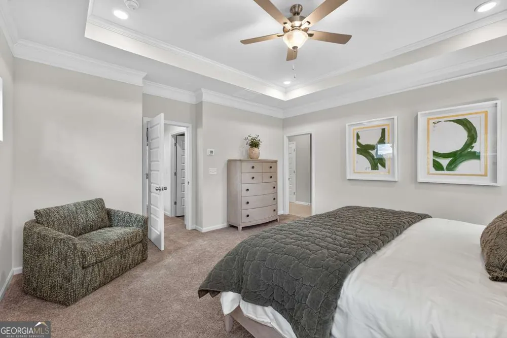 827 Crescent DR Riverdale, GA 30274