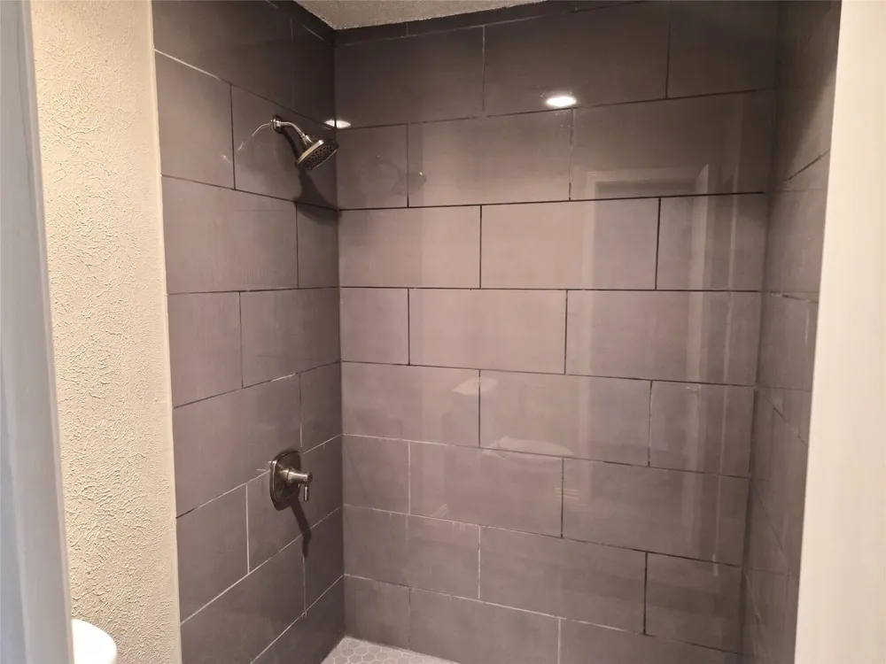 5616 Preston Oaks Road #202 Dallas, TX 75254
